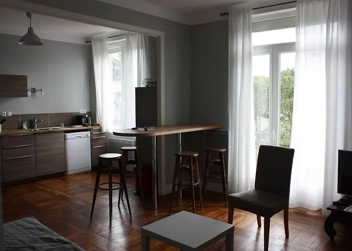 Apartment T2 Gautier Proche Cite Medievale Parking Prive